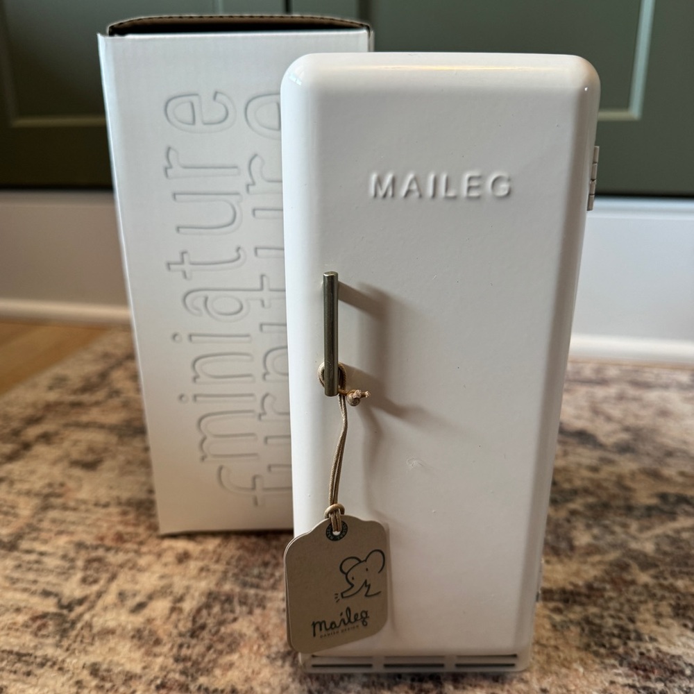 Maileg off white miniature fridge